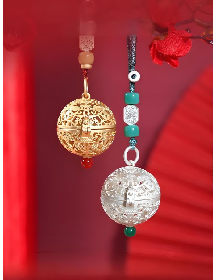 Ancient Chinese Aroma Pendant