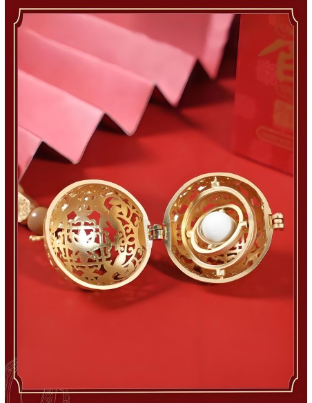 Ancient Chinese Aroma Pendant