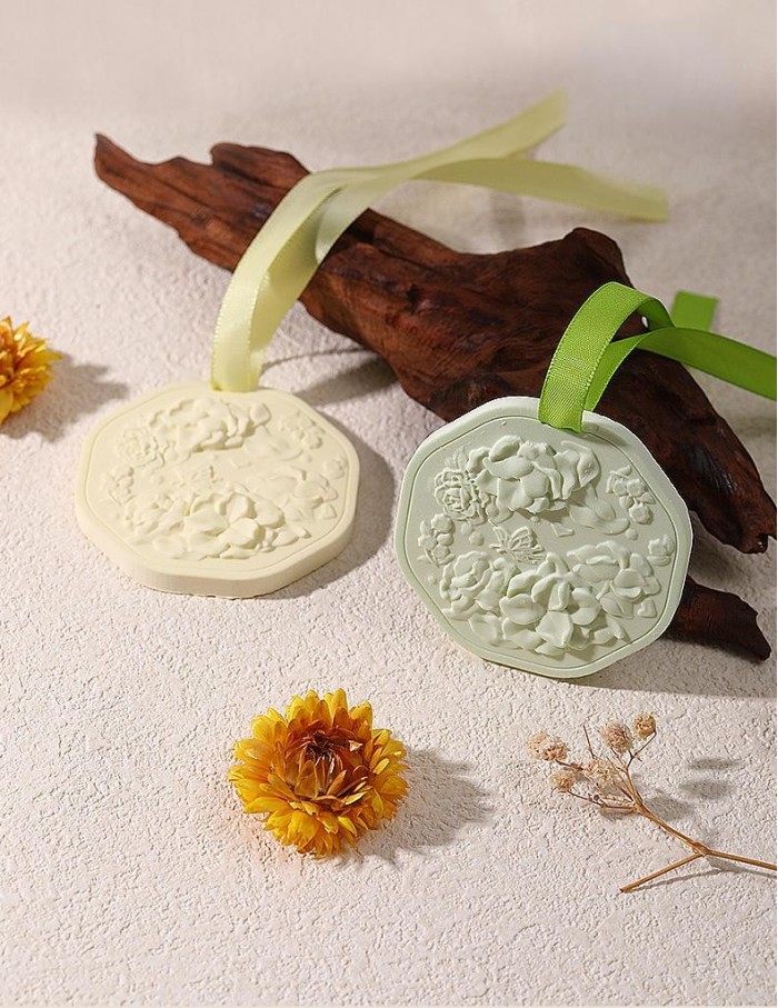 Aromatic Hanging Scent Pendant – Green Tea
